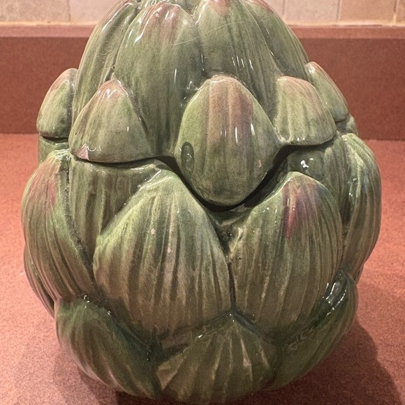 Vintage Ceramic Artichoke Lidded Container‎ Jar Decor Kitchen Storage - Picture 1 of 6
